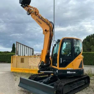 Mini-pelle Hyundai R80CR-9A 8T – Occasion Fiable