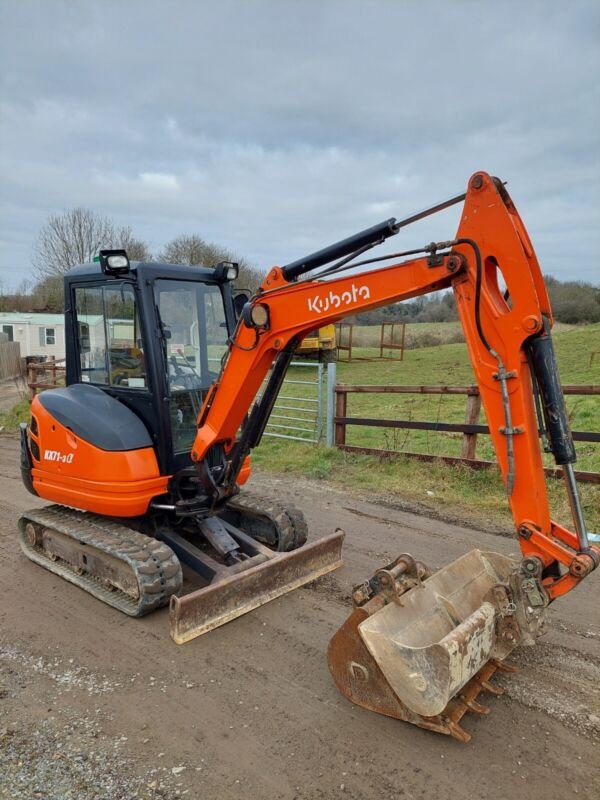 Mini-pelle Kubota KX71-3 2012 – 2,5T Excellent État – Image 7
